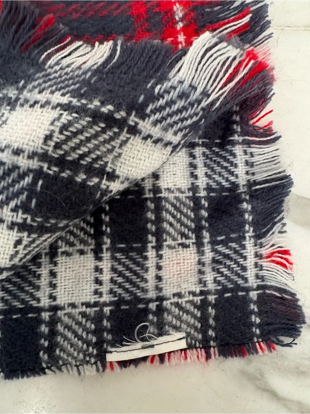 Abercrombie & Fitch Plaid Navy Blue & Red Winter Fringe Scarf
